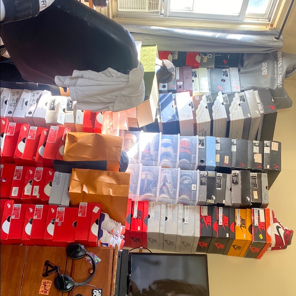 Talk to me let’s converse let’s build let’s make some money